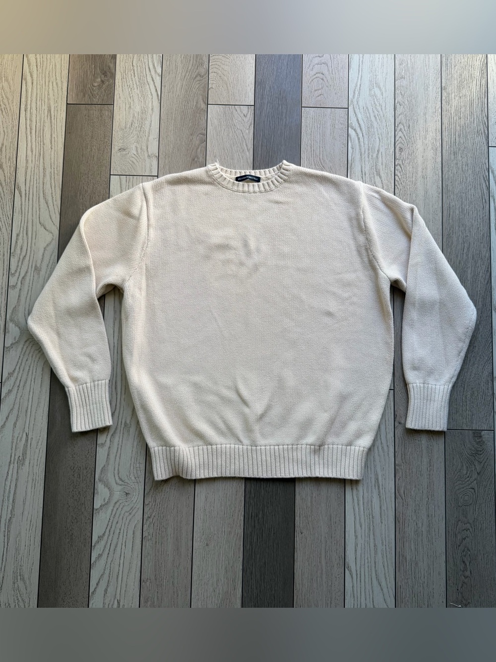 Brandy Melville Cream Crewneck Sweater